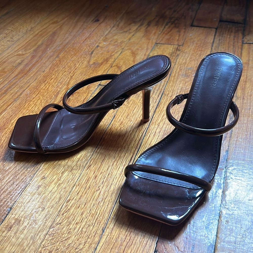 1.5 Inch Black Strappy Heel
